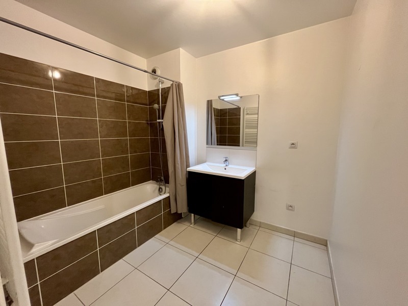 Vente Appartement BAYONNE - 3 pièces -66 m² - (64100)