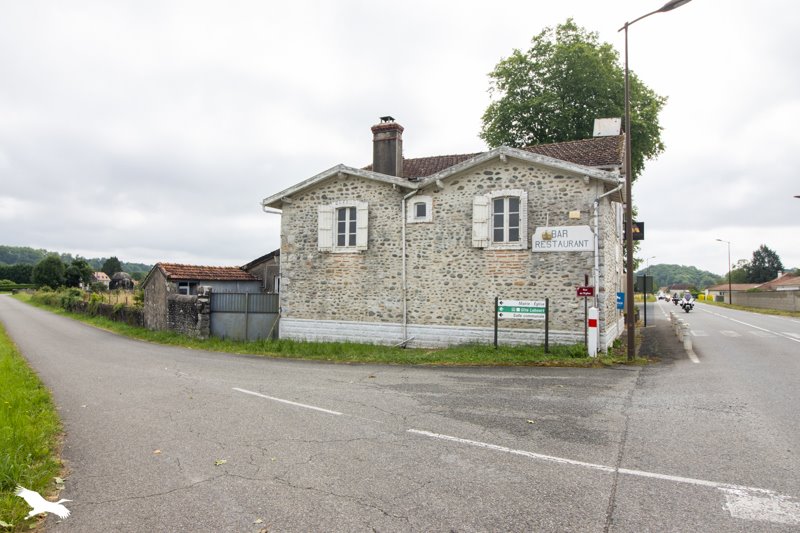 Vente Maison BARRAUTE CAMU - 11 pièces -352 m² - (64390)