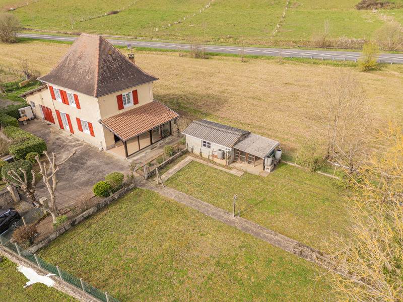 Vente Maison TABAILLE USQUAIN - 5 pièces -89 m² - (64190)