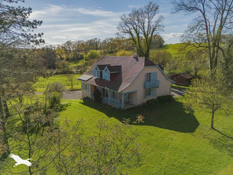 Vente Maison SALIES DE BEARN - 6 pièces -188 m² - (64270)