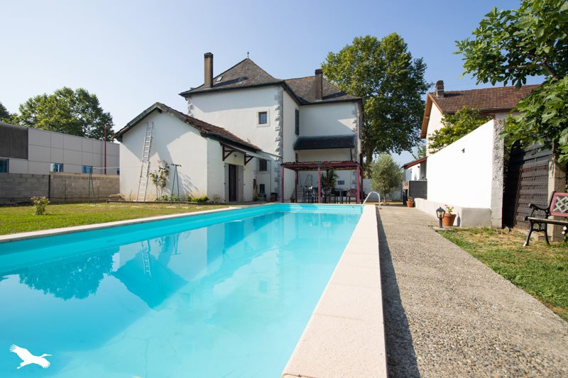 Vente Maison PUYOO - 6 pièces -165 m² - (64270)