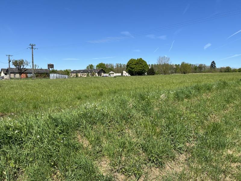 Vente Terrain MOULINS SUR CEPHONS - -6111 m² - (36110)