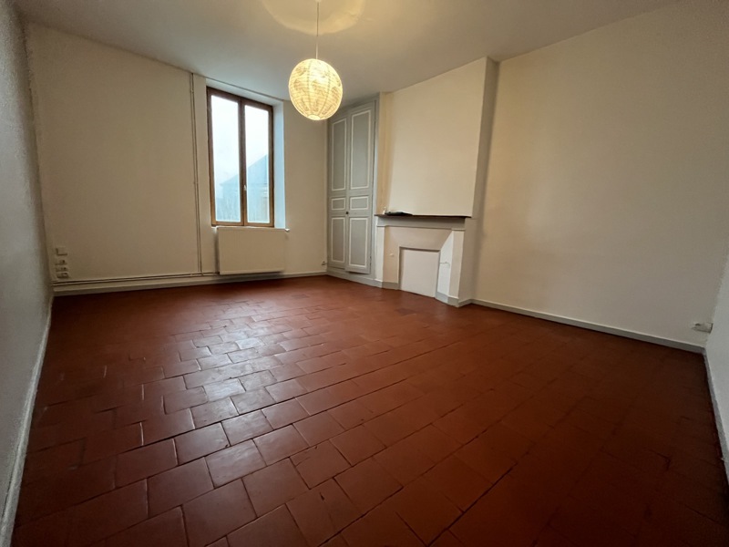 Vente Immeuble DEOLS - -  140 m² - (36130)