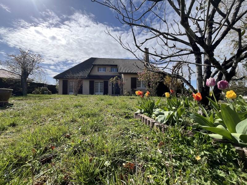 Vente Maison DEOLS - 6 pièces -141 m² - (36130)