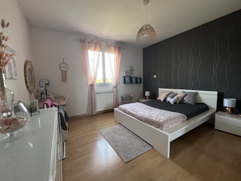 Vente Maison DOMERAT - 6 pièces -150 m² - (03410)