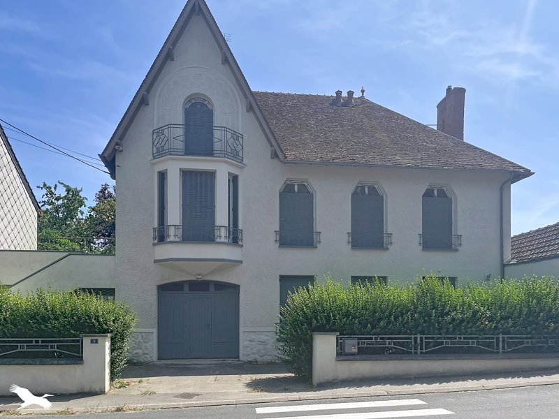 Vente Maison HURIEL - 6 pièces -146 m² - (03380)