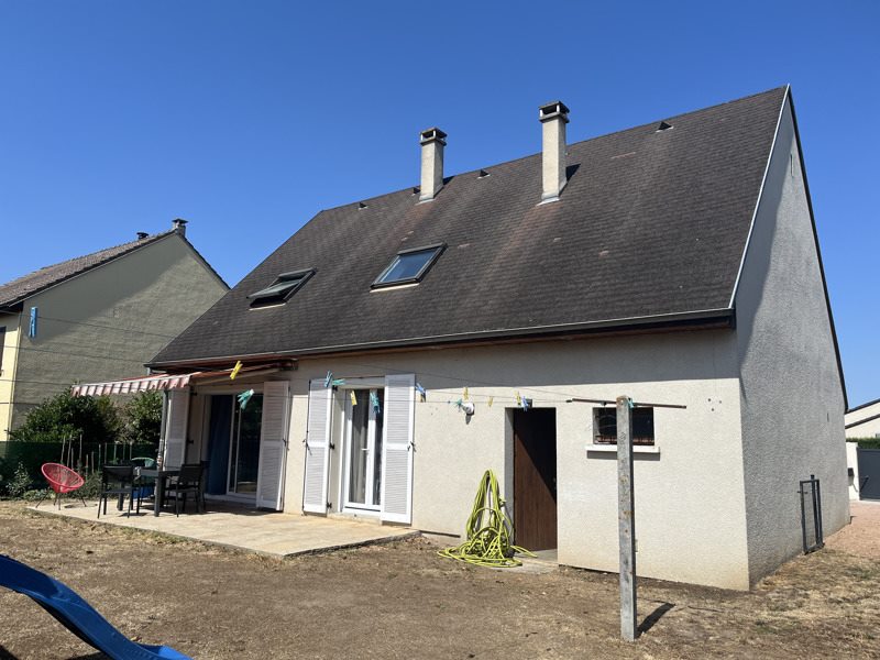Vente Maison DOMERAT - 4 pièces -110 m² - (03410)