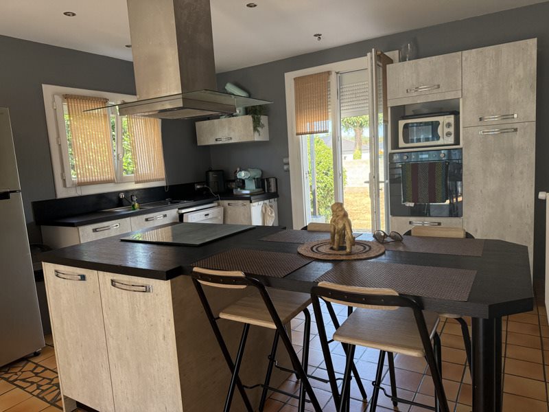 Vente Maison DOMERAT - 4 pièces -110 m² - (03410)