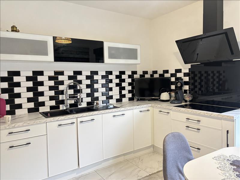 Vente Maison MONTLUCON - 6 pièces -130 m² - (03100)