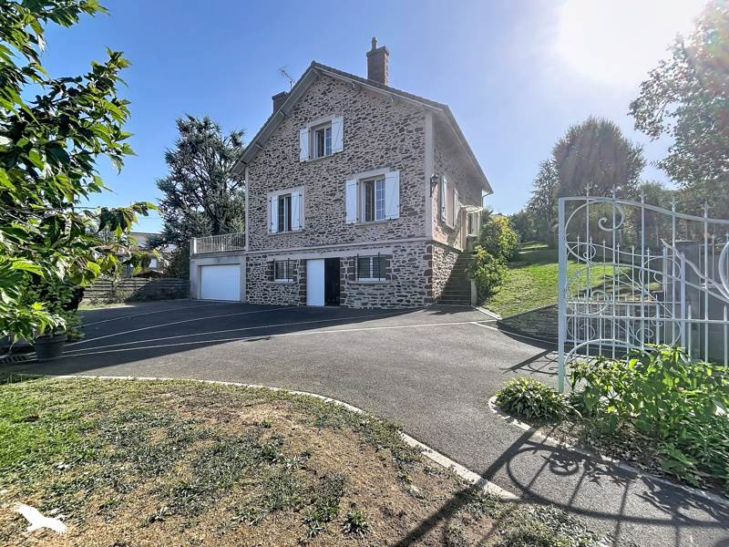 Vente Maison Decazeville - 6 pièces -138 m² - (12300)