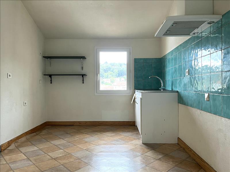 Vente Appartement DECAZEVILLE - 5 pièces -114 m² - (12300)