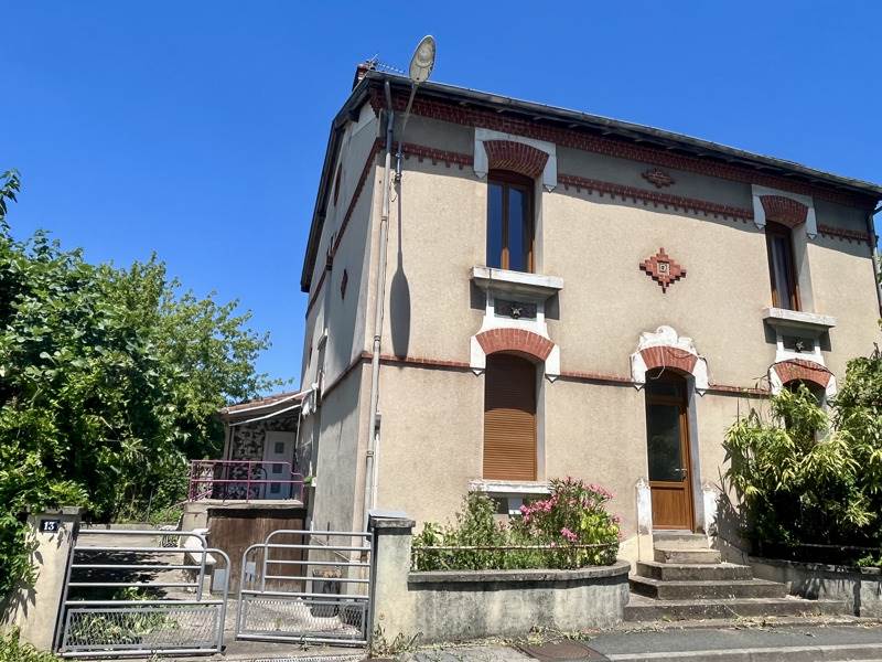 Vente Maison DECAZEVILLE - 7 pièces -166 m² - (12300)