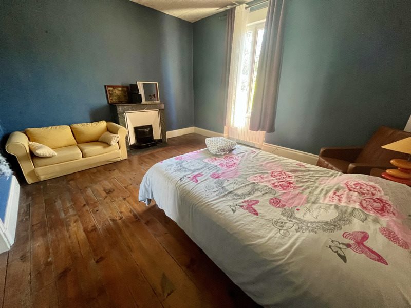 Maison 7 pièces 166 m² · à Decazeville · 166 m² · 61 600 €
