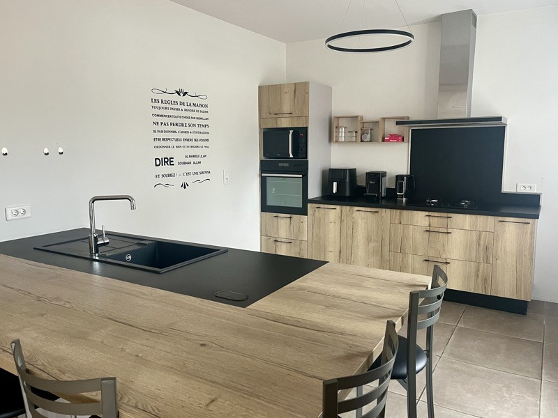 Vente Appartement DECAZEVILLE - 4 pièces -129 m² - (12300)