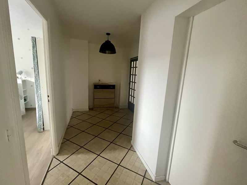 Vente Appartement DECAZEVILLE - 4 pièces -129 m² - (12300)