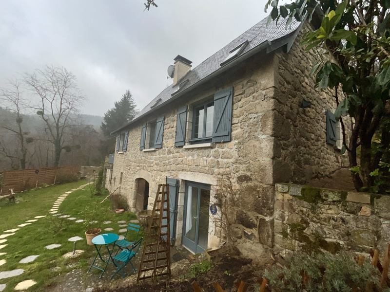 Vente Maison GOLINHAC - 8 pièces -200 m² - (12140)