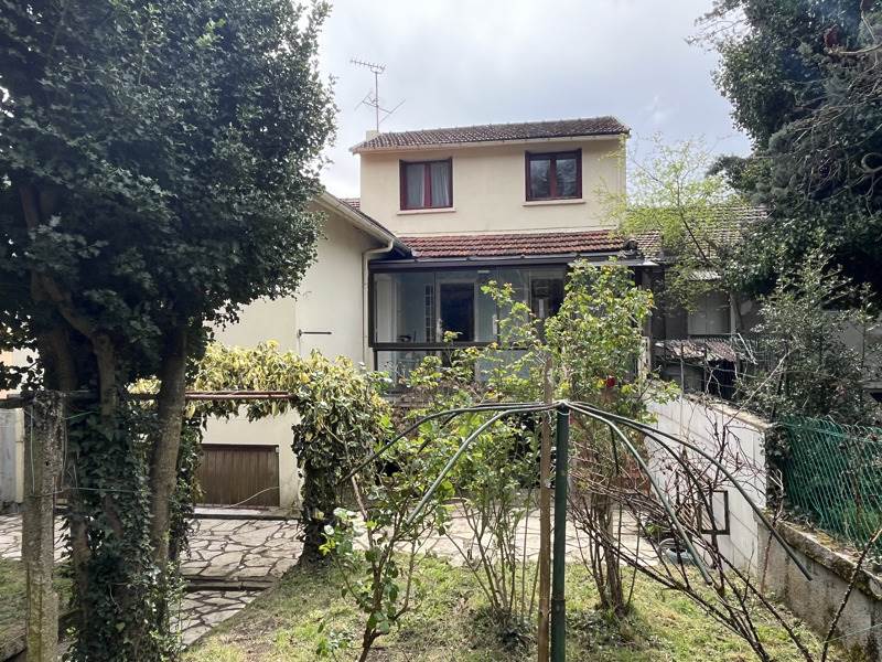 Vente Maison DECAZEVILLE - 7 pièces -145 m² - (12300)
