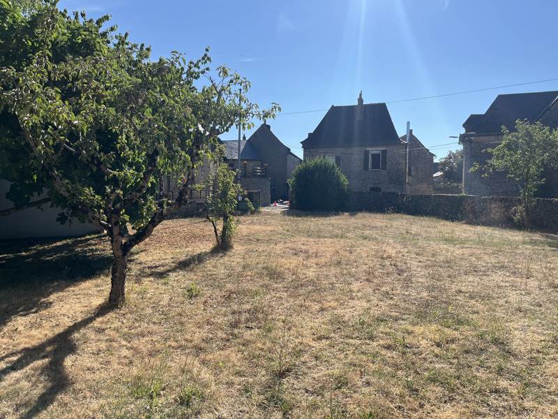 Vente Maison ROUSSENNAC - 7 pièces -166 m² - (12220)