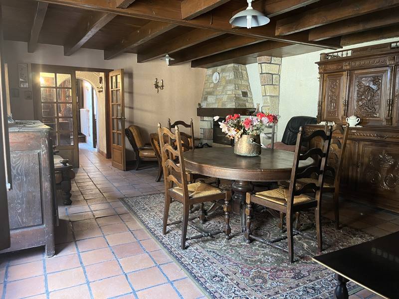 Vente Maison ROUSSENNAC - 7 pièces -166 m² - (12220)