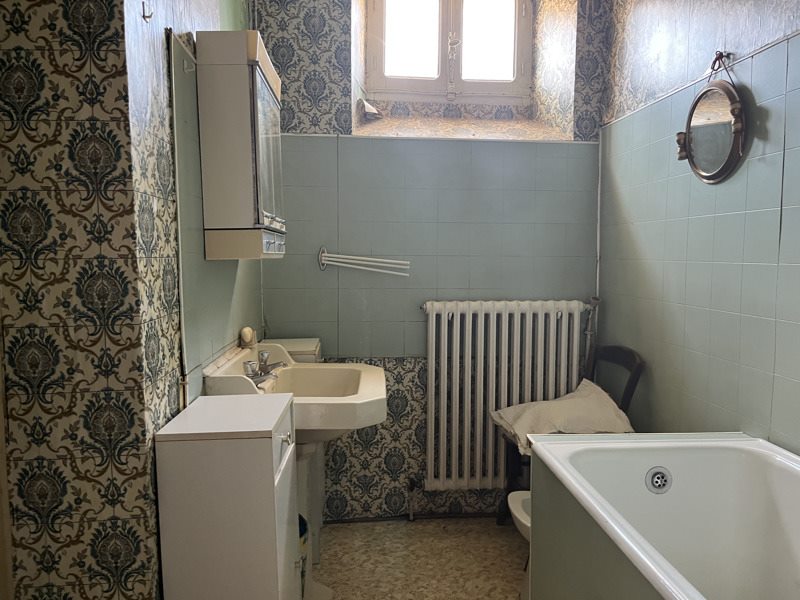 Vente Maison ROUSSENNAC - 7 pièces -166 m² - (12220)