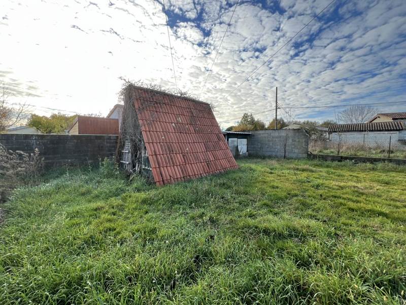 Vente Terrain LAGARDELLE SUR LEZE - -679 m² - (31870)