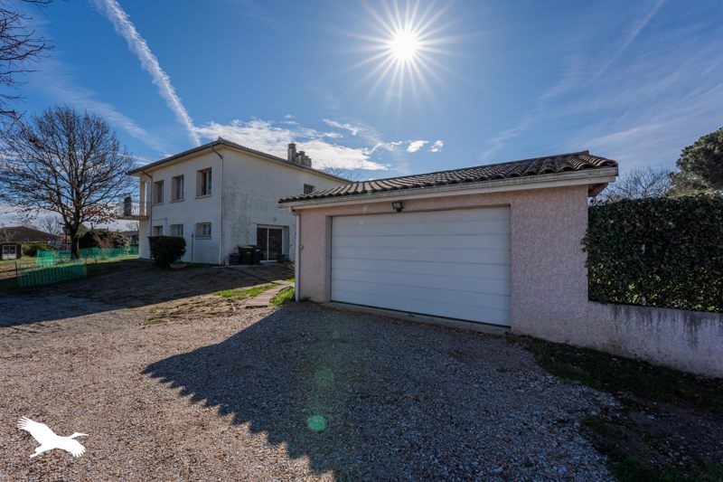 Vente Maison EAUNES - 8 pièces -266 m² - (31600)