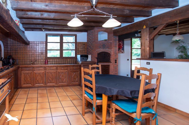 Vente Maison BEAUMONT SUR LEZE - 7 pièces -230 m² - (31870)