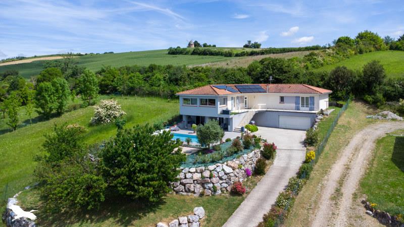 Vente Maison ST SULPICE SUR LEZE - 7 pièces -254 m² - (31410)