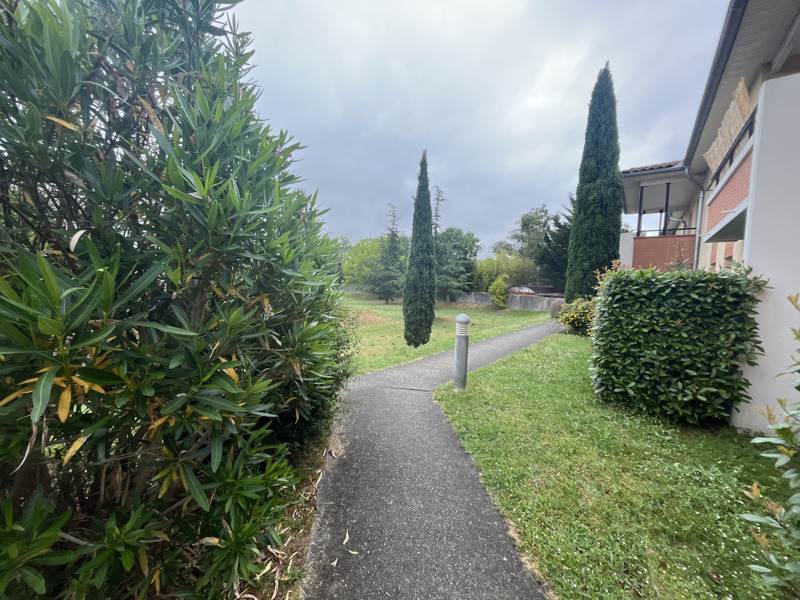 Vente Appartement EAUNES - 3 pièces -55 m² - (31600)