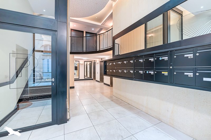 Vente Appartement BORDEAUX - 3 pièces -80 m² - (33000)