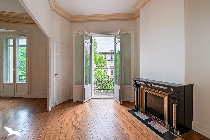 Vente Appartement BORDEAUX - 5 pièces -120 m² - (33000)