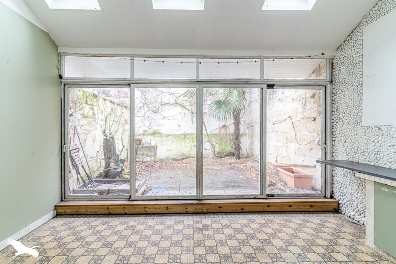 Vente Appartement BORDEAUX - 2 pièces -66 m² - (33000)