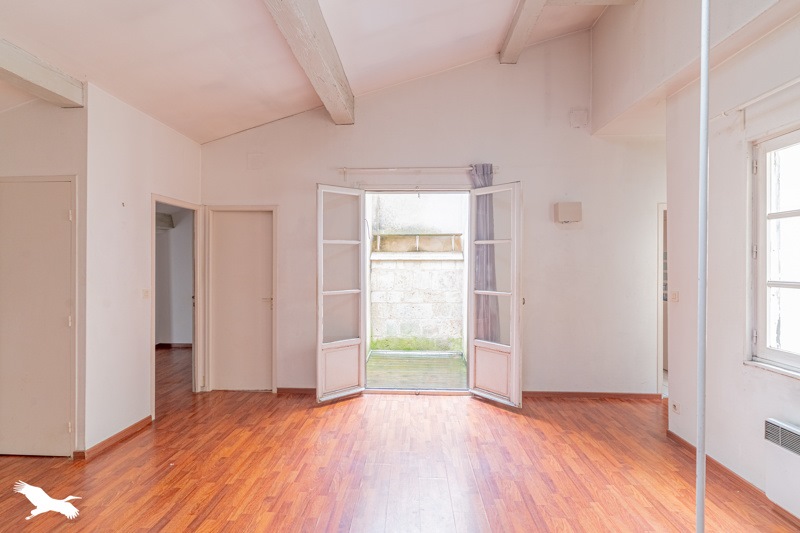 Vente Appartement BORDEAUX - 2 pièces -59 m² - (33000)