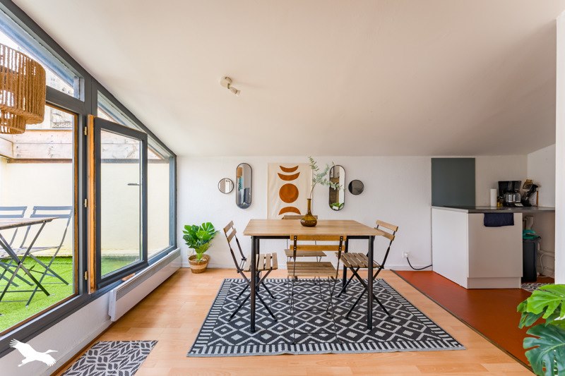Vente Appartement BORDEAUX - 2 pièces -44 m² - (33000)