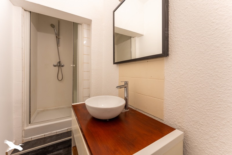Vente Appartement BORDEAUX - 2 pièces -42 m² - (33000)