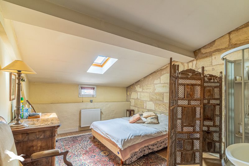 Vente Appartement BORDEAUX - 5 pièces -98 m² - (33000)