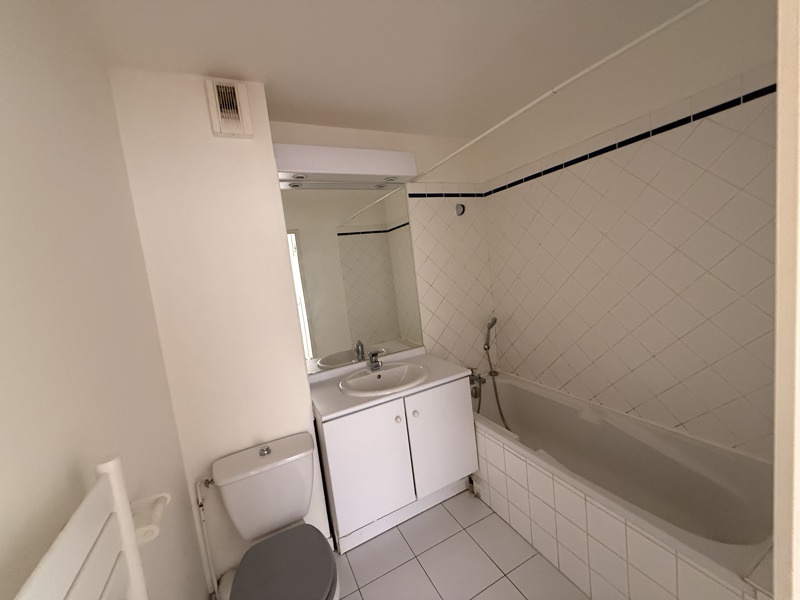 Vente Appartement BORDEAUX - 2 pièces -43 m² - (33000)