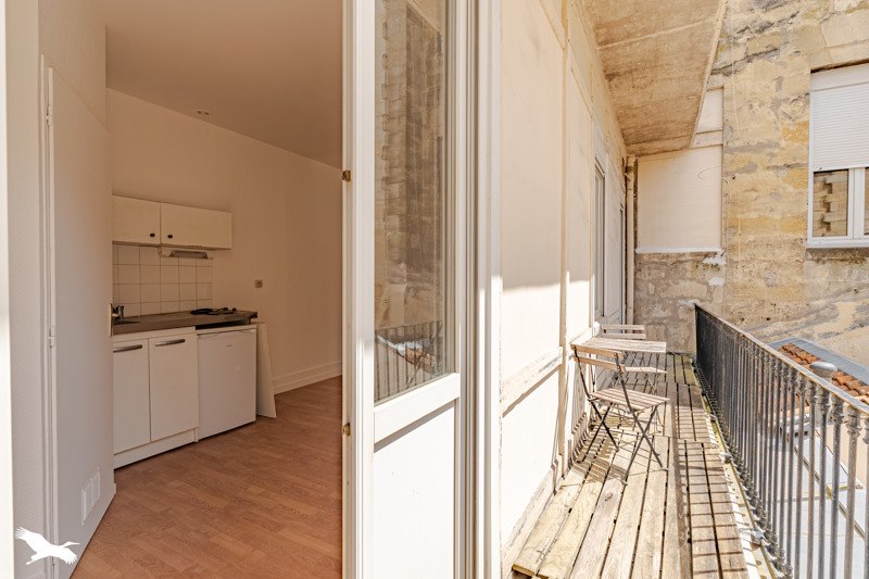 Vente Appartement BORDEAUX - 2 pièces -33 m² - (33000)