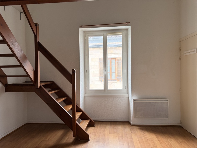 Vente Appartement BORDEAUX - 1 pièce -32 m² - (33000)