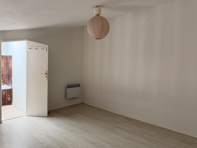 Vente Appartement BORDEAUX - 1 pièce -32 m² - (33000)