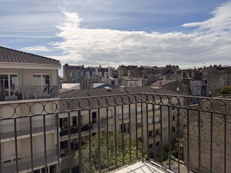Vente Appartement BORDEAUX - 3 pièces -73 m² - (33000)