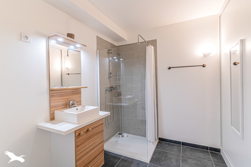 Vente Appartement BORDEAUX - 2 pièces -57 m² - (33000)