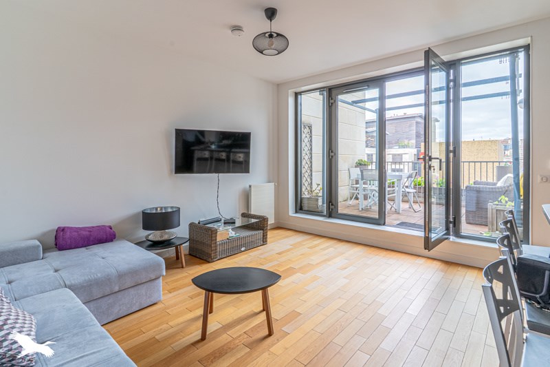 Vente Appartement BORDEAUX - 2 pièces -56 m² - (33000)