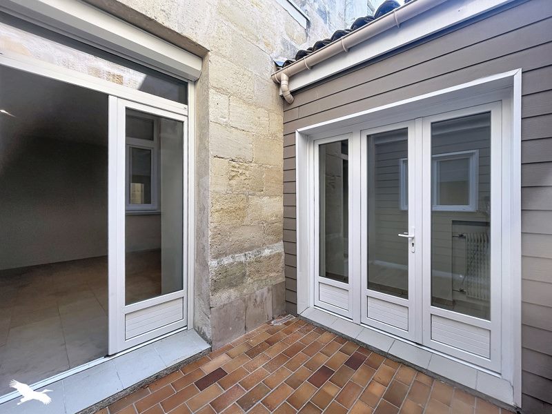 Vente Appartement BORDEAUX - 4 pièces -104 m² - (33000)
