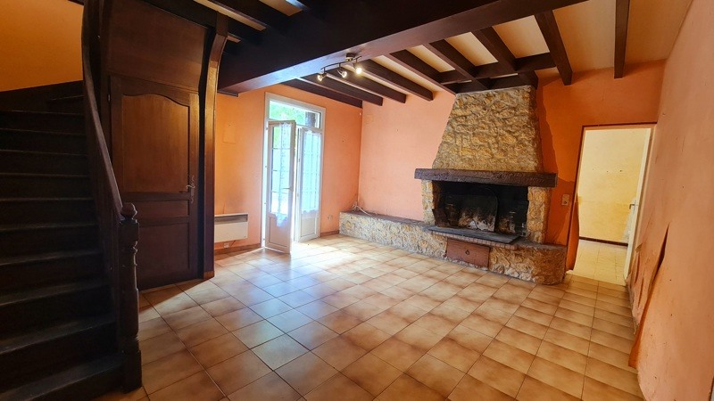 Vente Maison ARVEYRES - 4 pièces -120 m² - (33500)