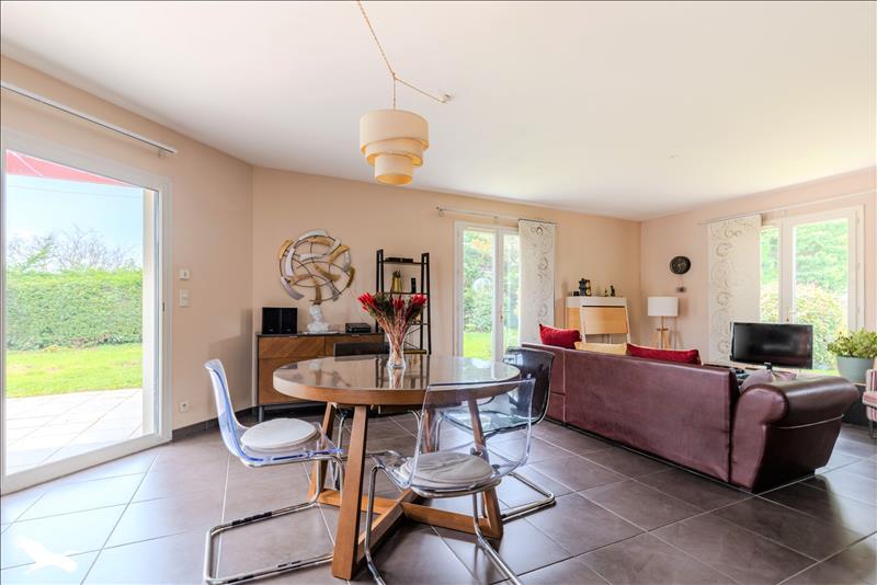 Vente Maison VAYRES - 4 pièces -99 m² - (33870)