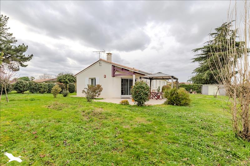 Vente Maison VAYRES - 4 pièces -99 m² - (33870)