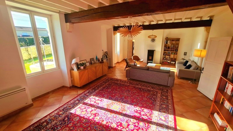 Vente Maison GENISSAC - 6 pièces -208 m² - (33420)