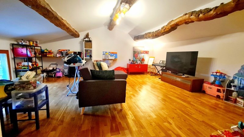 Vente Maison GENISSAC - 6 pièces -208 m² - (33420)
