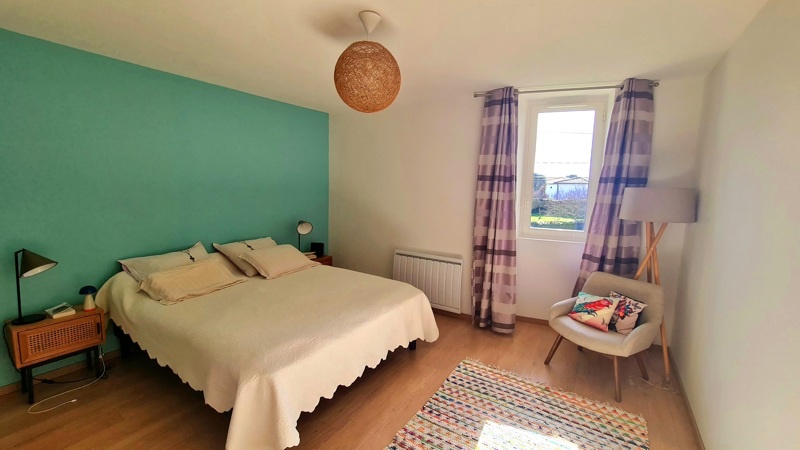 Vente Maison GENISSAC - 6 pièces -208 m² - (33420)